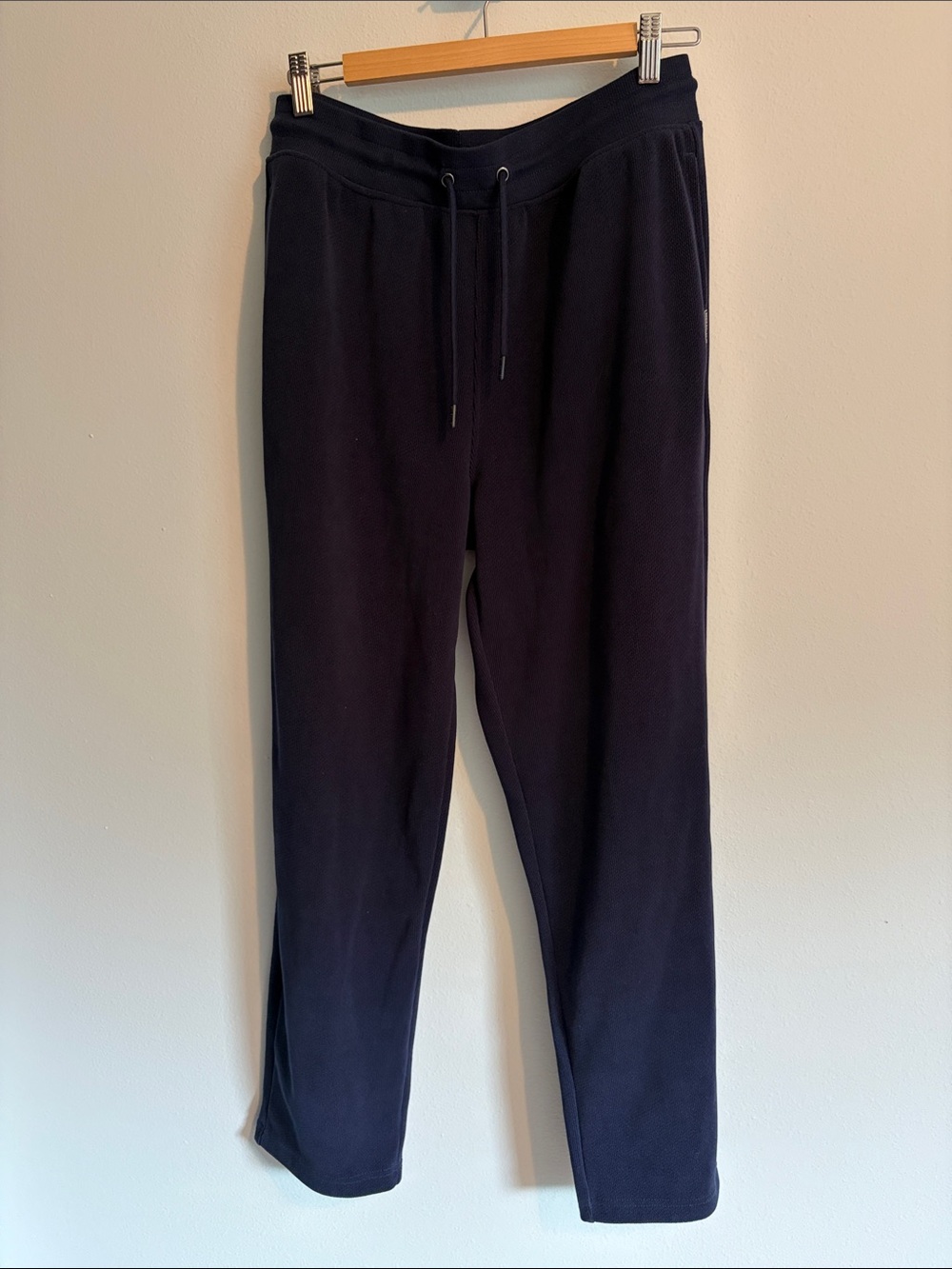 Eddie Bauer Navy Knit Drawstring Joggers